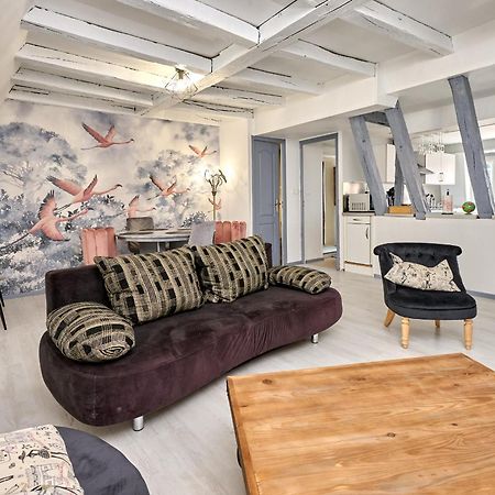 Appartement De Caractere, Charme نيفي المظهر الخارجي الصورة