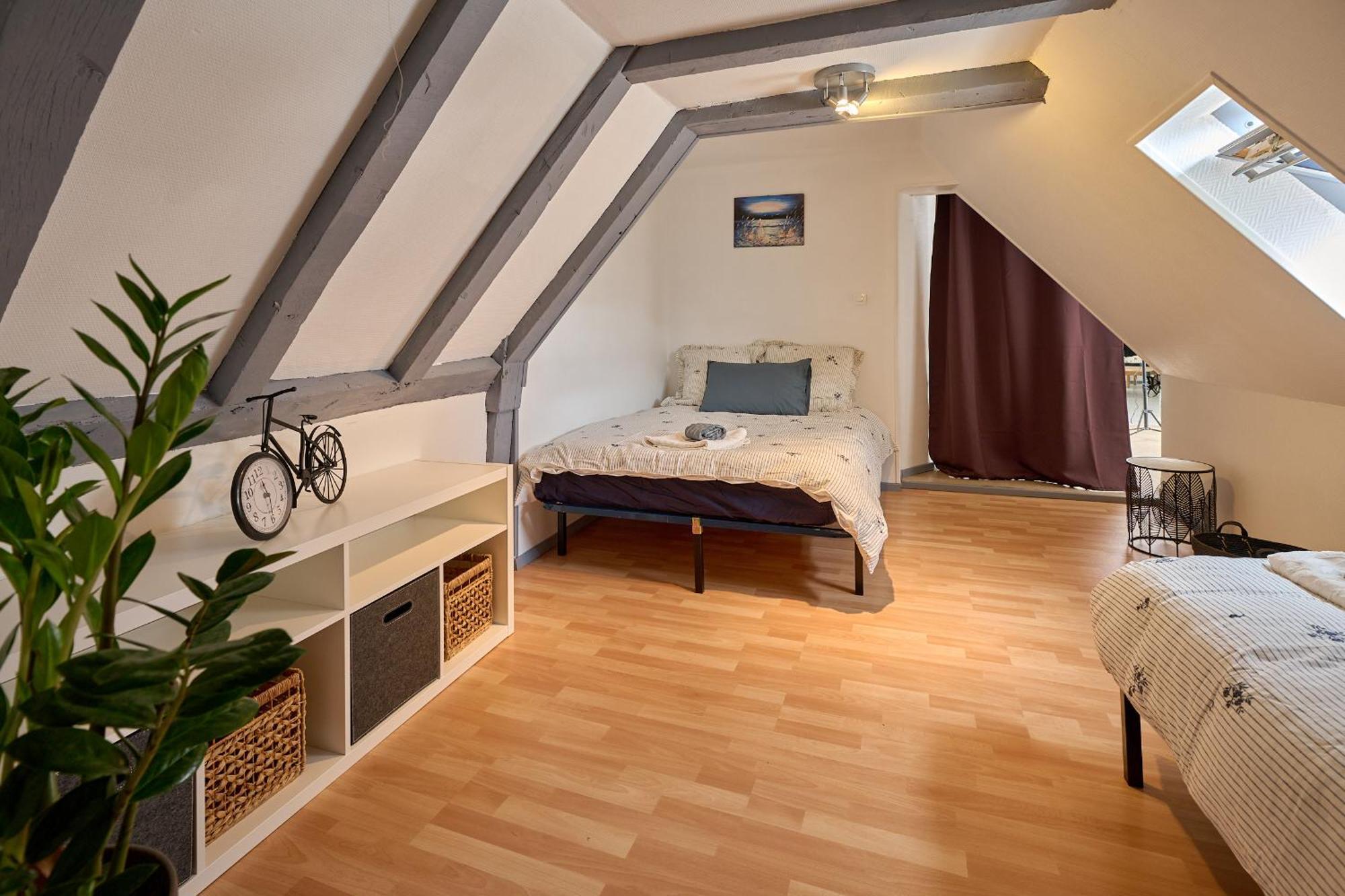 Appartement De Caractere, Charme نيفي المظهر الخارجي الصورة