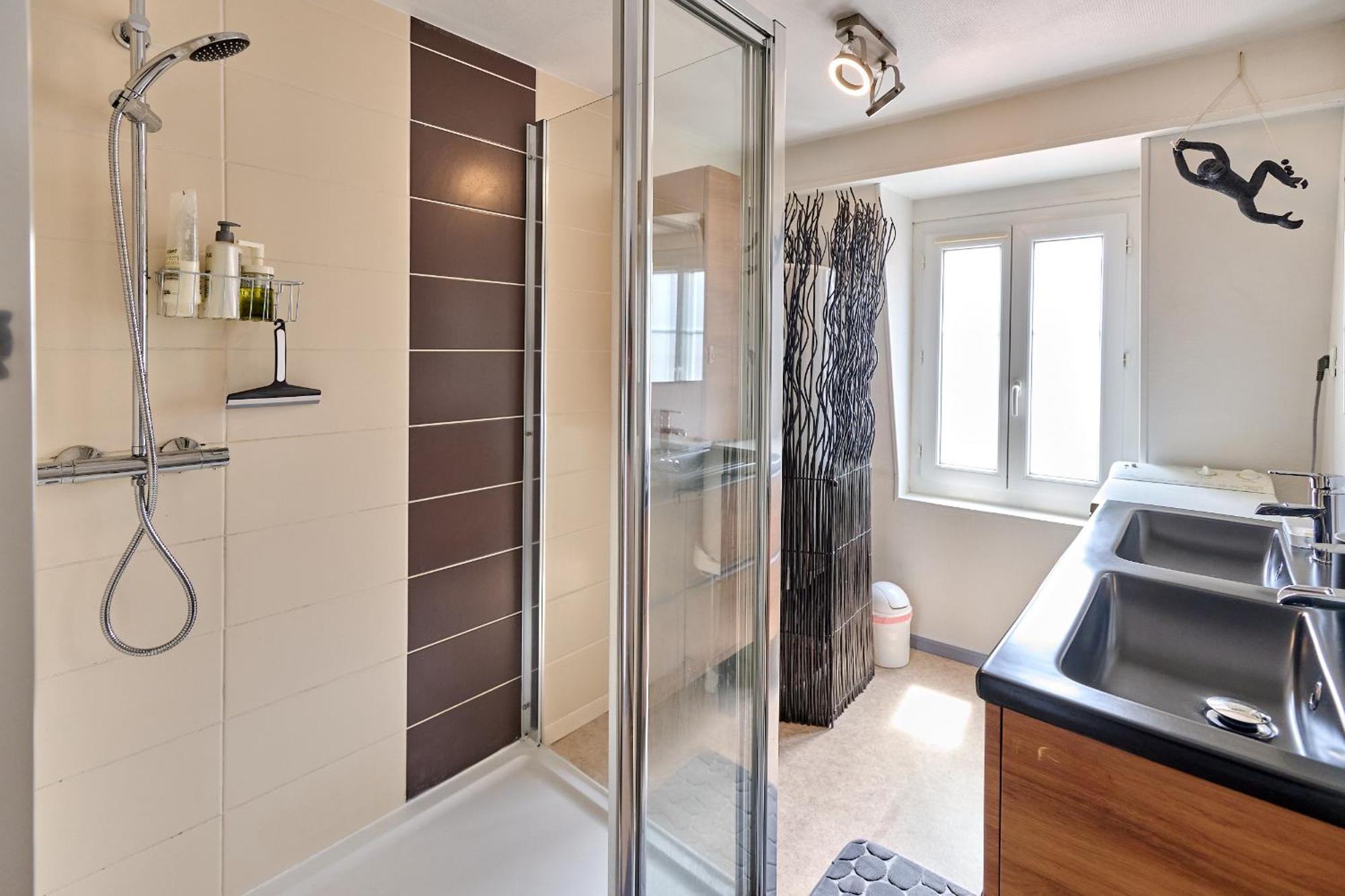 Appartement De Caractere, Charme نيفي المظهر الخارجي الصورة