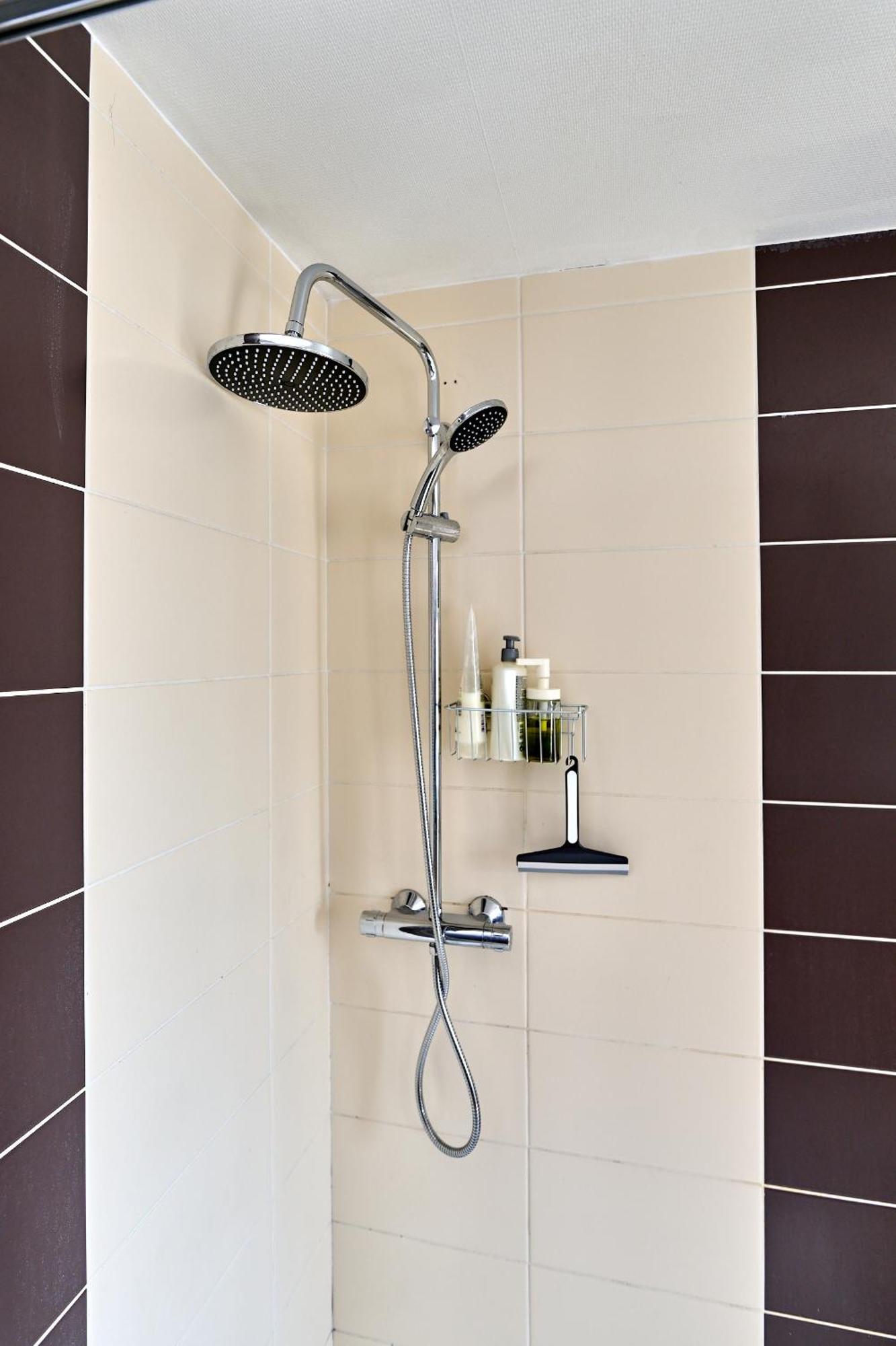 Appartement De Caractere, Charme نيفي المظهر الخارجي الصورة
