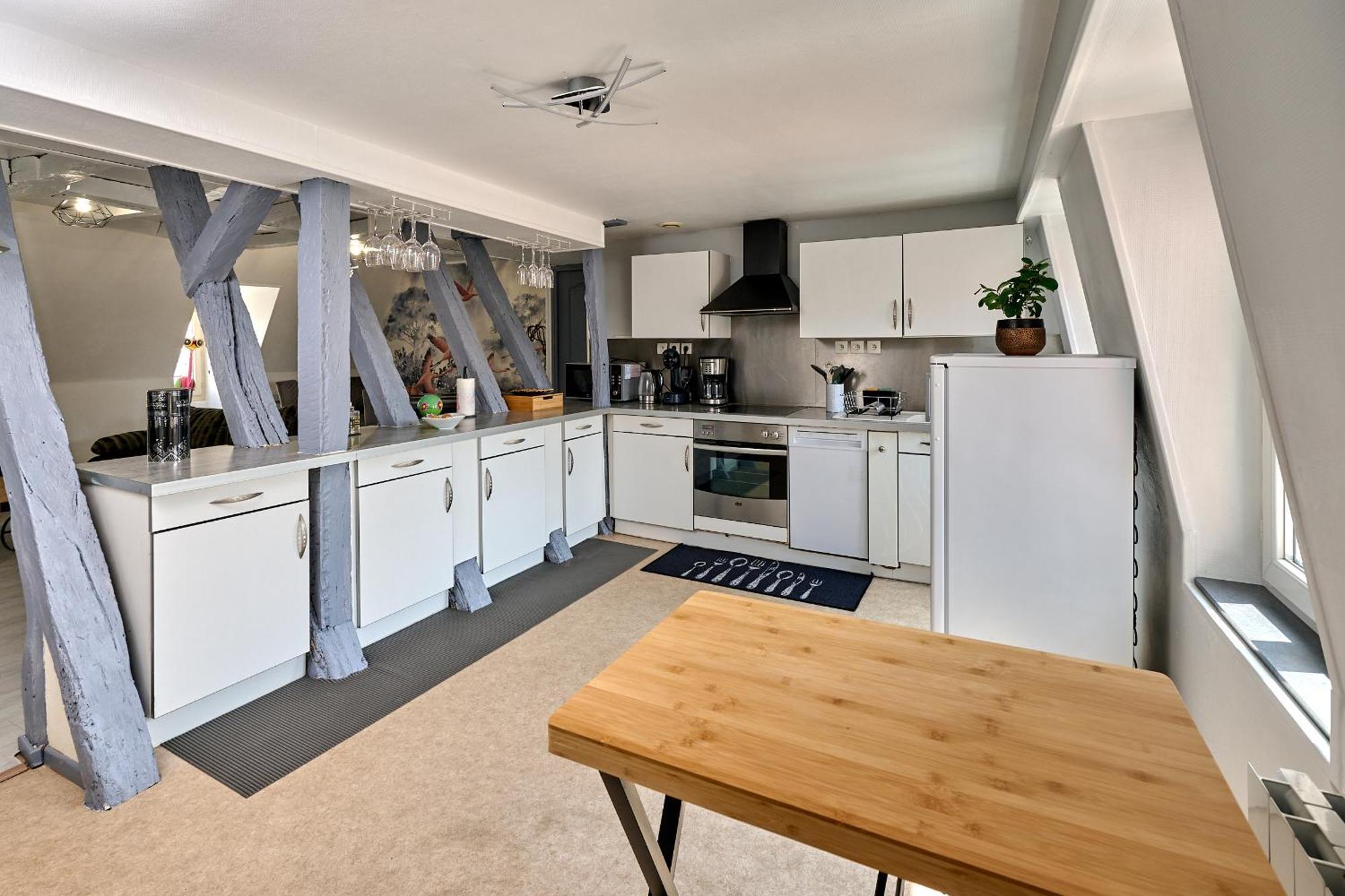 Appartement De Caractere, Charme نيفي المظهر الخارجي الصورة
