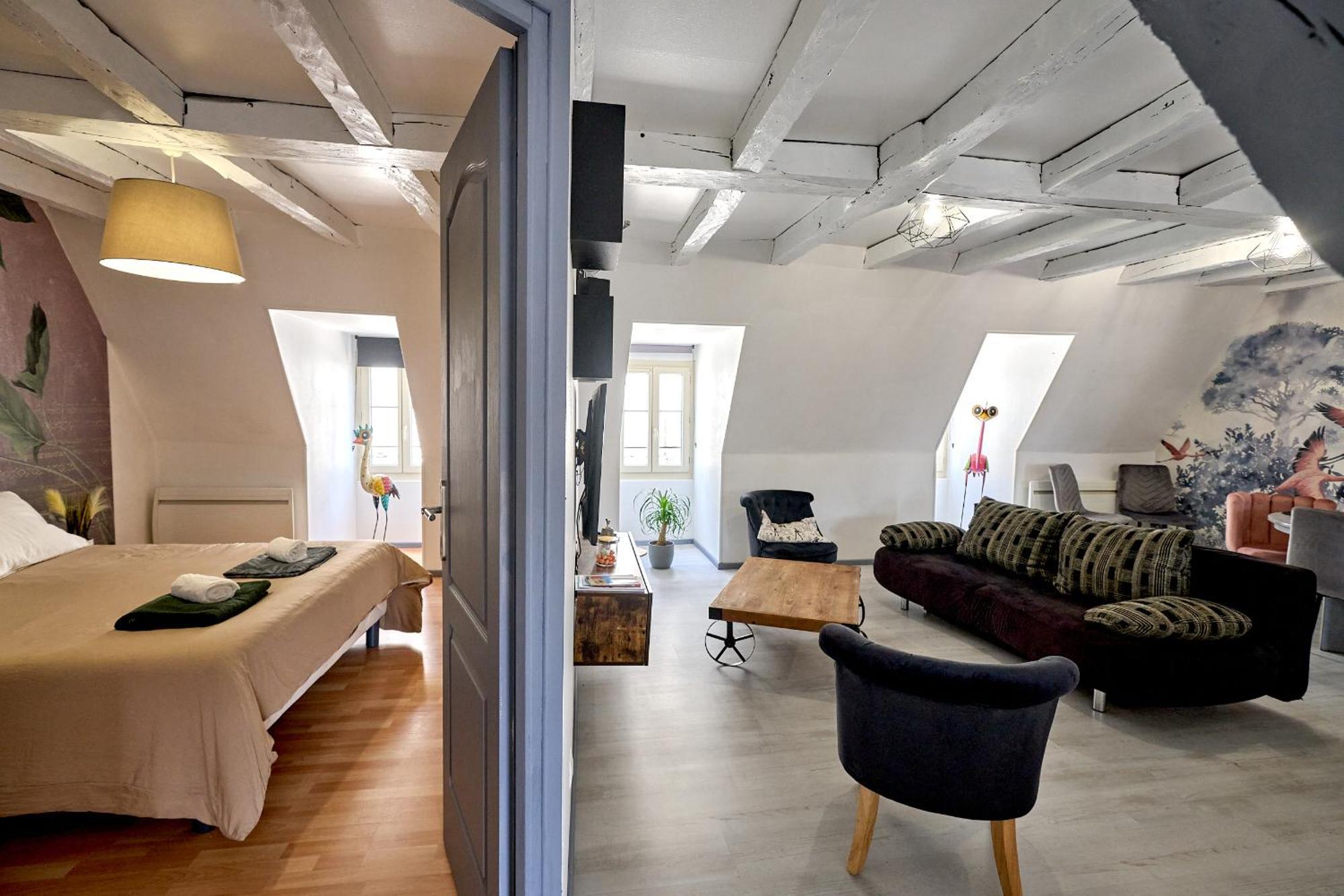 Appartement De Caractere, Charme نيفي المظهر الخارجي الصورة