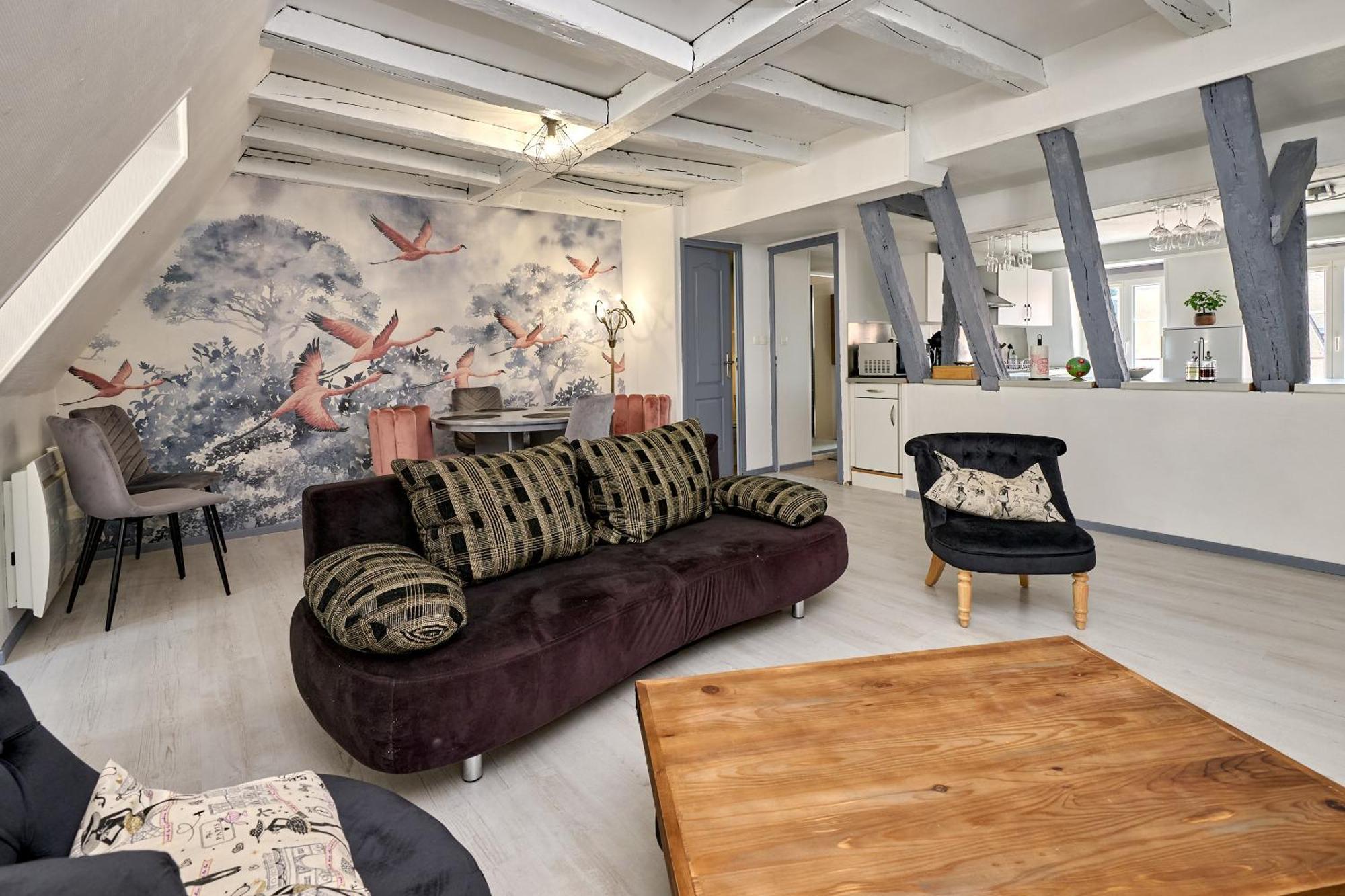Appartement De Caractere, Charme نيفي المظهر الخارجي الصورة